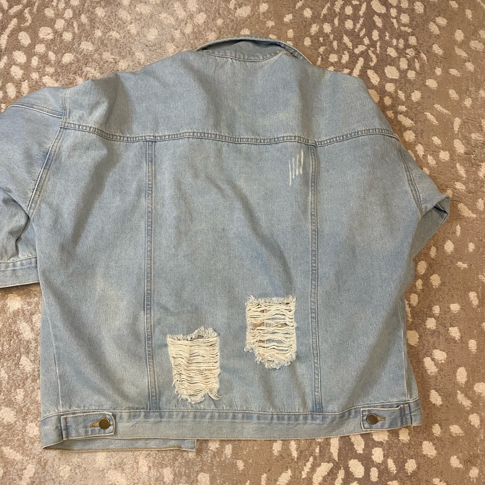 Distressed pearl jacket as seen on Chelsea DeBoer - Picture 5 of 5